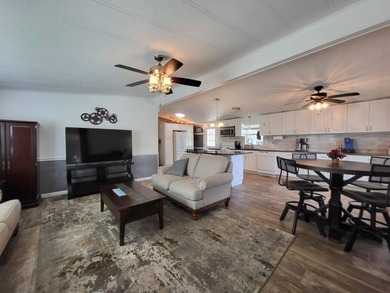 Beach Home For Sale in Sarasota, Florida