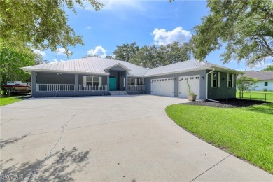 Beach Home For Sale in Fort Myers, Florida