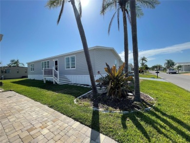 Beach Home Sale Pending in Nokomis, Florida