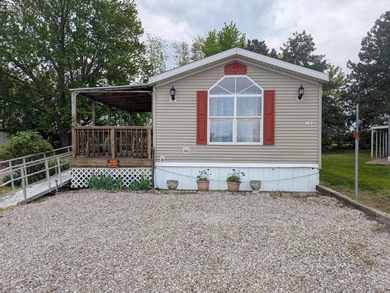 Beach Home For Sale in Sandusky, Ohio