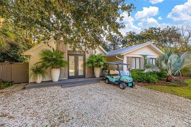 Beach Home For Sale in Saint Simons, Georgia
