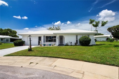 Beach Home For Sale in Bradenton, Florida