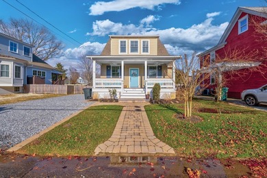 Beach Home For Sale in West Cape May, New Jersey