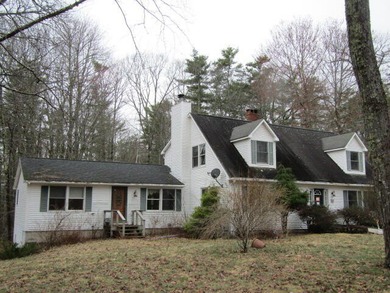 Beach Home For Sale in Woolwich, Maine