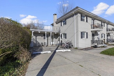 Beach Condo For Sale in Cape May, New Jersey