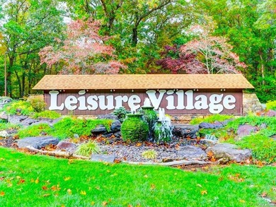 Beach Condo Sale Pending in Ridge, New York