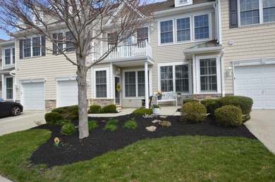Beach Townhome/Townhouse For Sale in Swainton, New Jersey