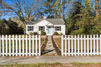Beach Home Active Under Contract in Wilmington, North Carolina