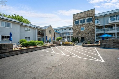 Beach Condo For Sale in Put-In-Bay, Ohio