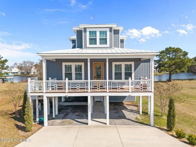 Beach Home For Sale in Chocowinity, North Carolina