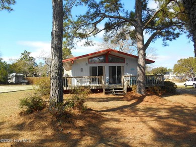 Beach Home For Sale in Oak Island, North Carolina