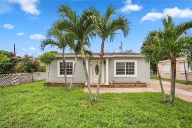 Beach Home Sale Pending in West Palm Beach, Florida