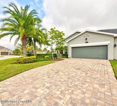 Beach Townhome/Townhouse Active Under Contract in Melbourne, Florida