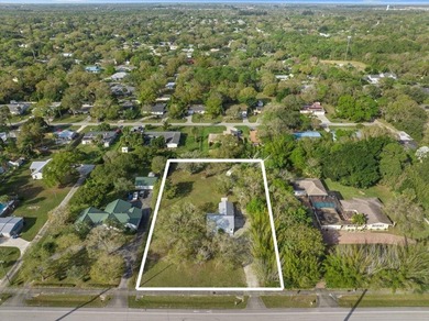 Beach Home Active Under Contract in Vero Beach, Florida