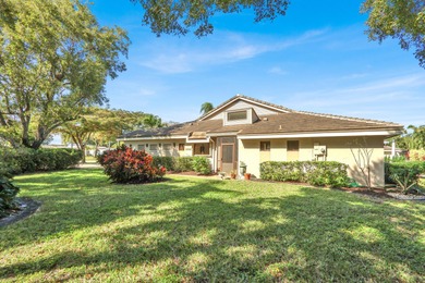 Beach Home For Sale in Lake Worth, Florida