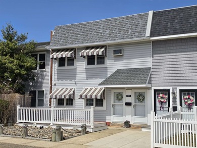 Beach Townhome/Townhouse For Sale in North Wildwood, New Jersey