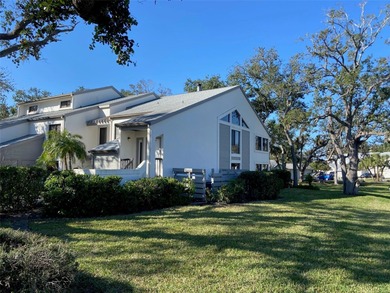 Beach Condo For Sale in Largo, Florida