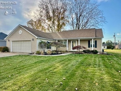 Beach Home Active Under Contract in Marblehead, Ohio
