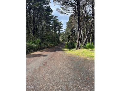 Beach Lot For Sale in Yachats, Oregon