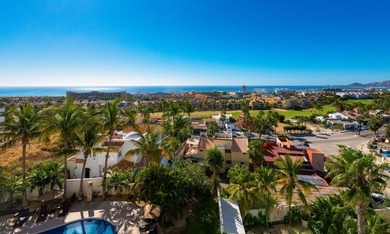 Beach Condo For Sale in San Jose Del Cabo, 