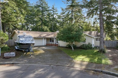 Beach Home For Sale in Florence, Oregon