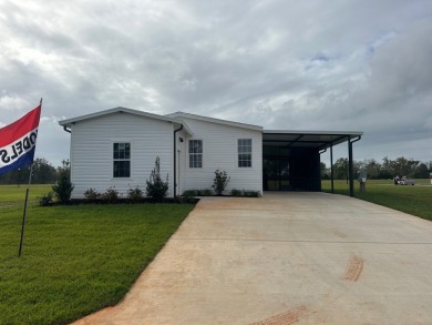 Beach Home For Sale in Foley, Alabama