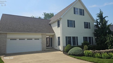 Beach Home For Sale in Lakeside, Ohio