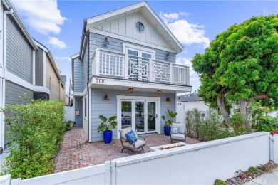 Beach Home For Sale in Huntington Beach, California