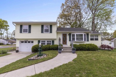 Beach Home For Sale in North Cape May, New Jersey