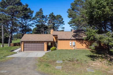 Beach Home For Sale in Waldport, Oregon