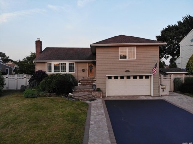 Beach Home Sale Pending in Massapequa, New York