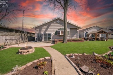 Beach Home For Sale in Port Clinton, Ohio