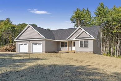 Beach Home For Sale in Saco, Maine