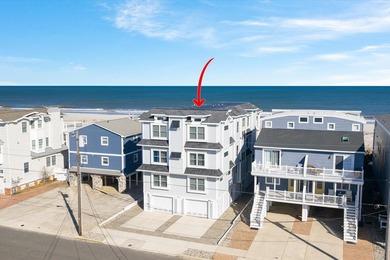 Beach Townhome/Townhouse For Sale in Sea Isle City, New Jersey