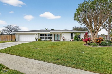 Beach Home For Sale in Boca Raton, Florida