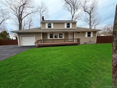 Beach Home For Sale in Sound Beach, New York