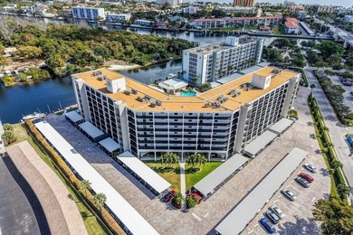 Beach Condo For Sale in Deerfield Beach, Florida