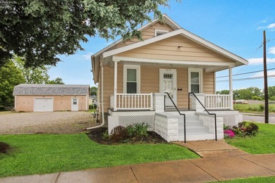 Beach Home For Sale in Port Clinton, Ohio