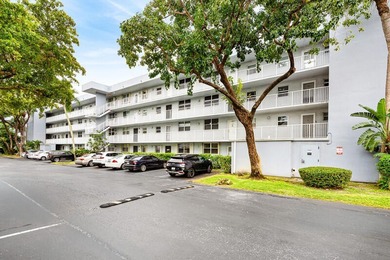 Beach Condo For Sale in Oakland Park, Florida