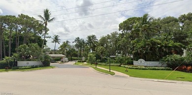 Beach Home For Sale in Naples, Florida