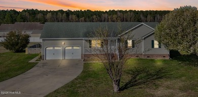 Beach Home For Sale in Elizabeth City, North Carolina