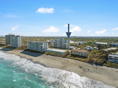 Beach Condo For Sale in Juno Beach, Florida