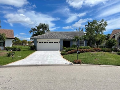 Beach Home For Sale in Fort Myers, Florida