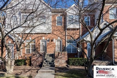 Beach Condo Active Under Contract in Detroit, Michigan