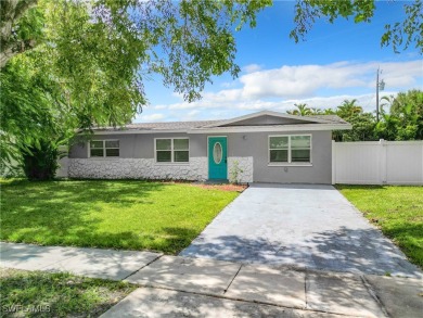 Beach Home For Sale in Fort Myers, Florida