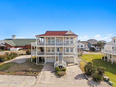Beach Home For Sale in Holden Beach, North Carolina