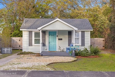 Beach Home For Sale in Wilmington, North Carolina