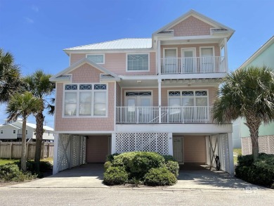 Beach Home For Sale in Gulf Shores, Alabama