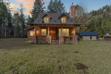 Beach Home For Sale in Florence, Oregon