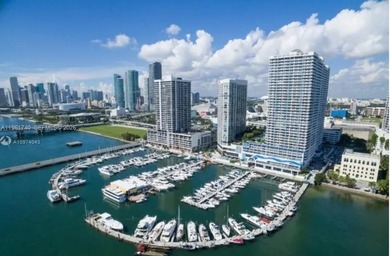 Beach Condo For Sale in Miami, Florida